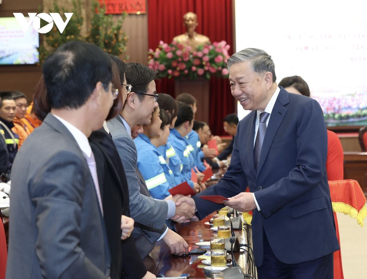 Tổng Bí thư Tô Lâm thăm, chúc Tết Đảng bộ Hà Nội, các đơn vị công an và quân đội