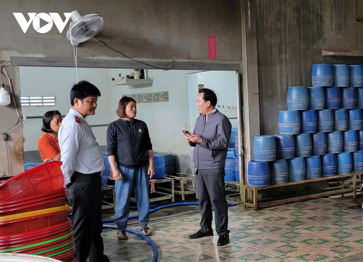 thanh tra xử phạt hai cơ sở sản xuất giá đỗ ở Đắk lắk hình ảnh 1 thanh tra xu phat hai co so san xuat gia do o Dak lak hinh anh 1