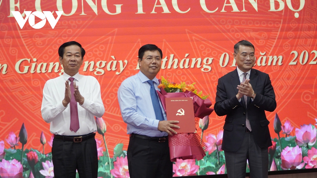 Bí thư Cà Mau được điều động, chỉ định giữ chức Bí thư Kiên Giang