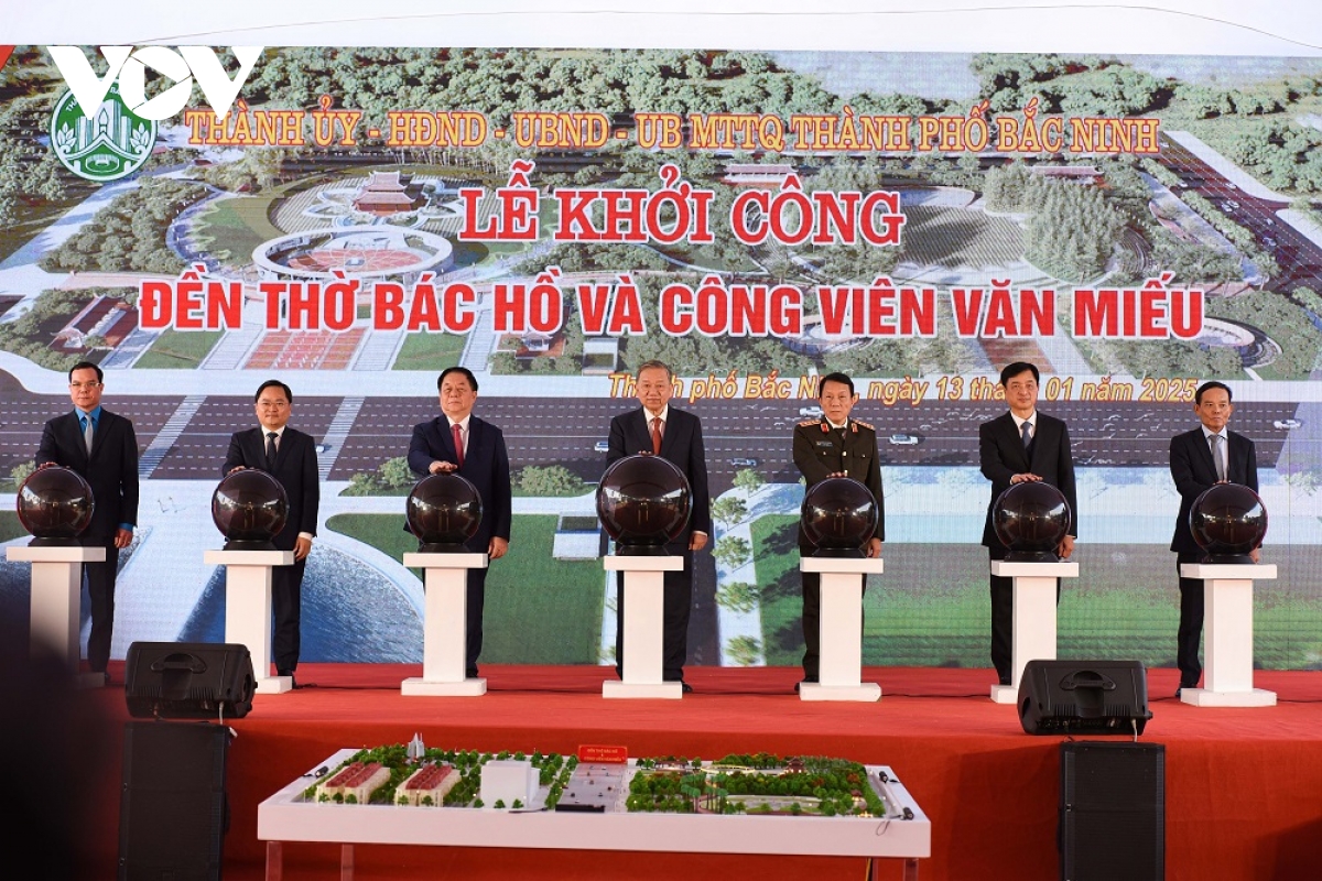 Anh tong bi thu to lam du le khoi cong Den tho bac ho va cong vien van mieu hinh anh 7