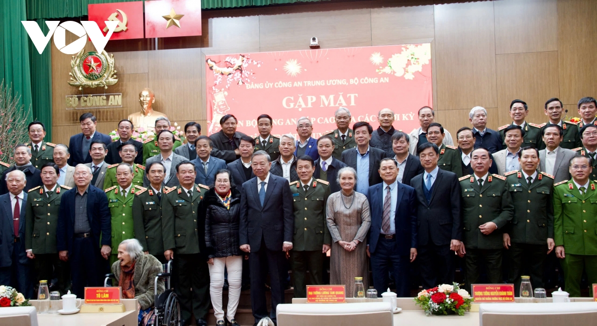 tổng bí thư tô lâm gặp mặt chúc tết cán bộ cấp cao công an qua các thời kỳ hình ảnh 5 tong bi thu to lam gap mat chuc tet can bo cap cao cong an qua cac thoi ky hinh anh 5