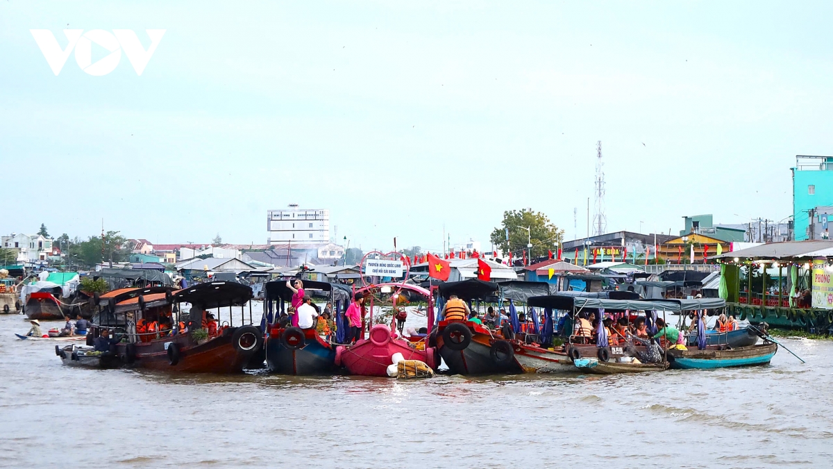 cho noi cai rang doi moi san pham chao don du khach hinh anh 16