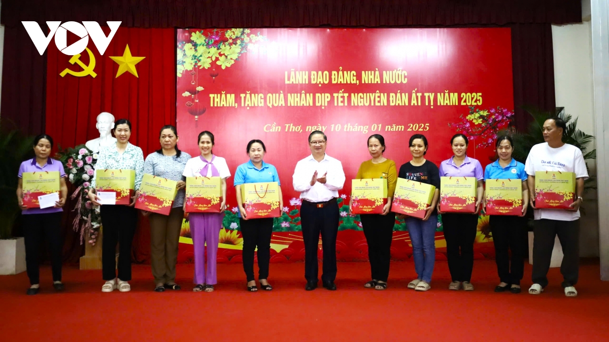 tặng quà tết cho người lao động khó khăn ở cần thơ hình ảnh 3 tang qua tet cho nguoi lao dong kho khan o can tho hinh anh 3