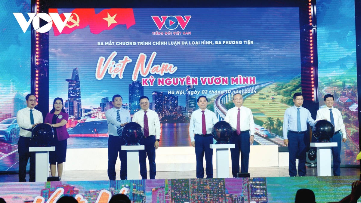 cùng đất nước bước vào kỷ nguyên mới hình ảnh 2 cung dat nuoc buoc vao ky nguyen moi hinh anh 2