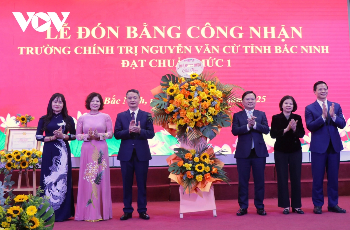 truong chinh tri nguyen van cu bac ninh don bang cong nhan dat chuan muc 1 hinh anh 5