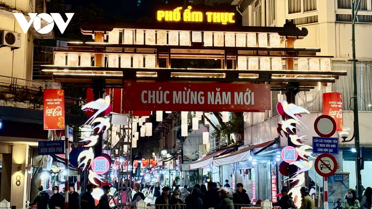 pho am thuc tong duy tan - Diem den thu hut khach du lich tai ha noi hinh anh 1