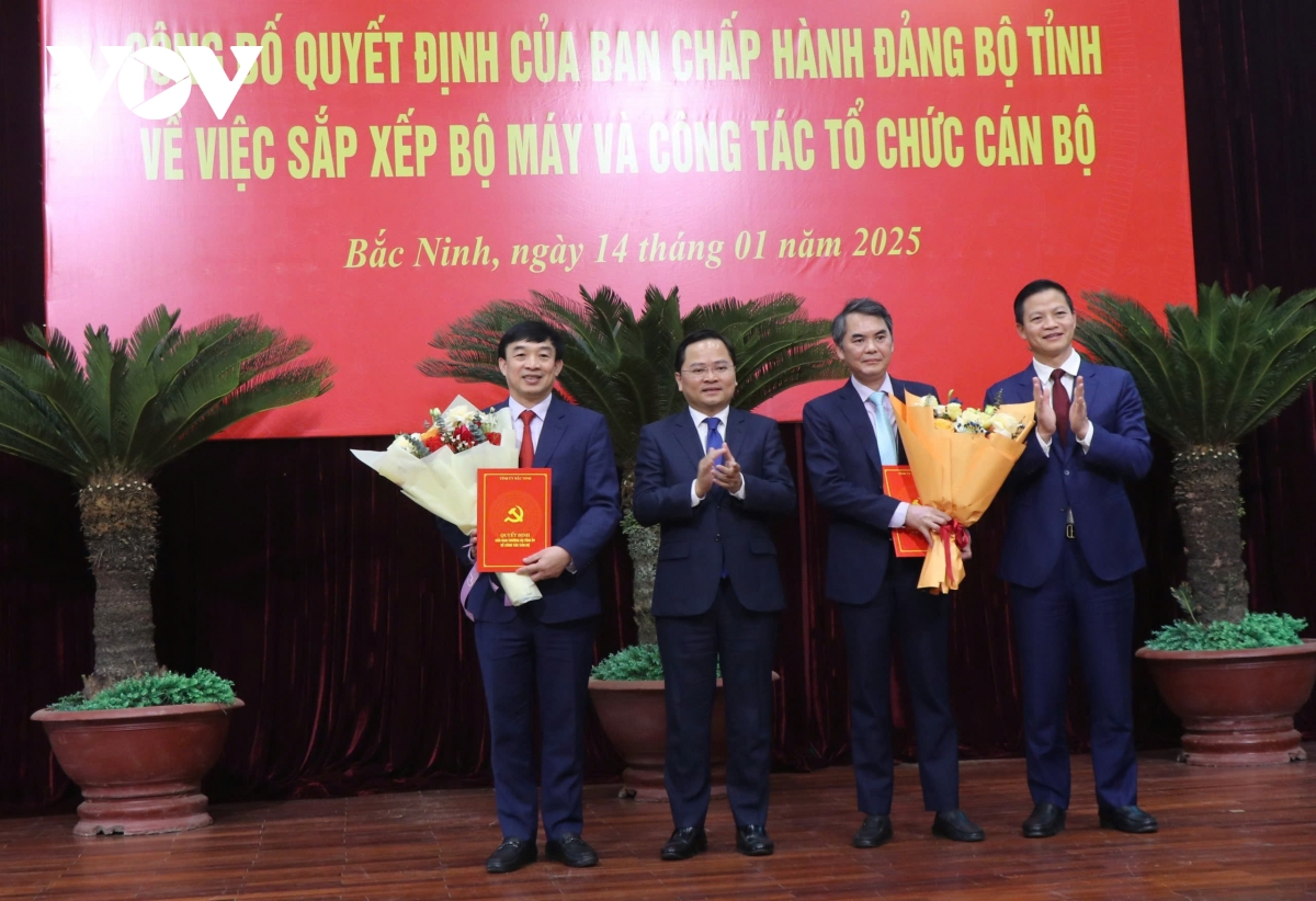 bac ninh cong bo quyet dinh hop nhat ban tuyen giao va ban dan van tinh uy hinh anh 2