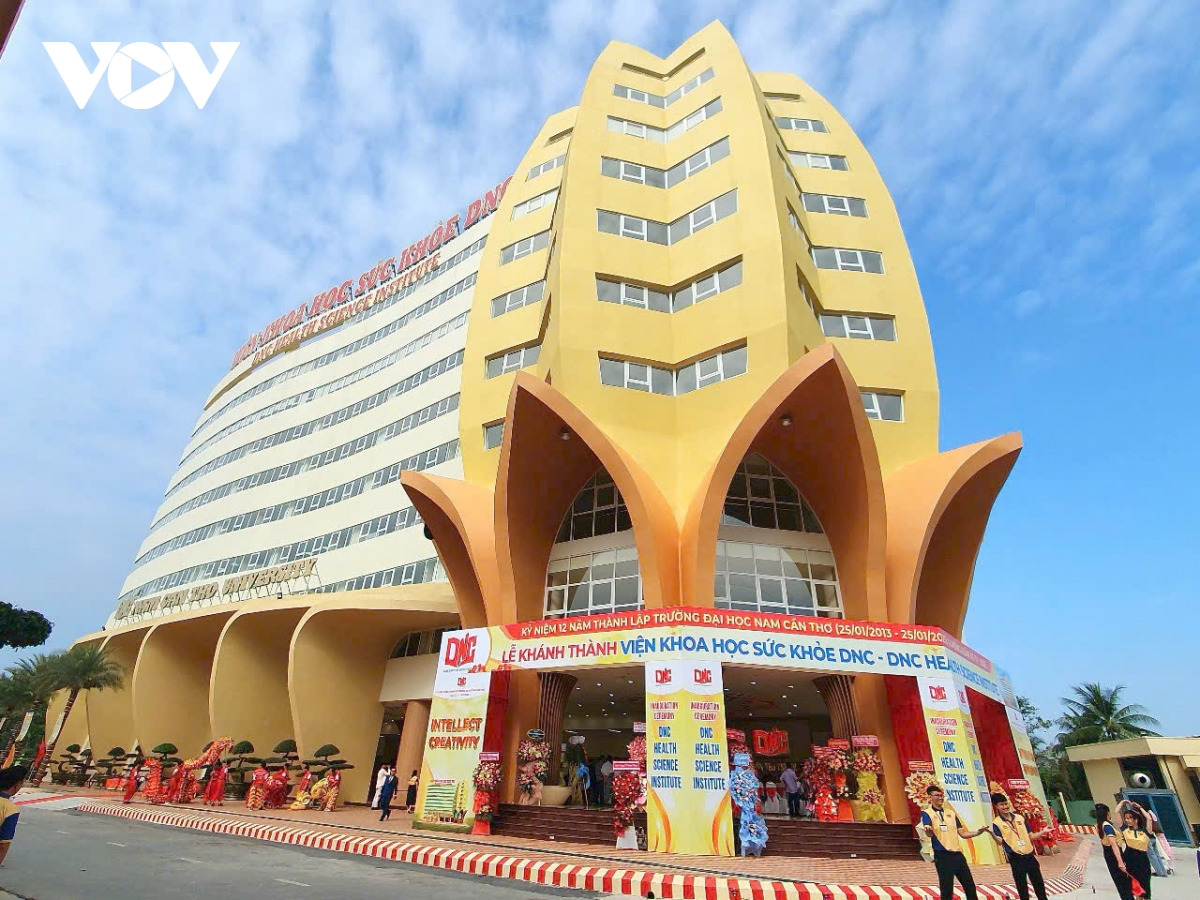 Cần Thơ có Viện Khoa học sức khỏe đào tạo sinh viên ngành Y chuẩn quốc tế