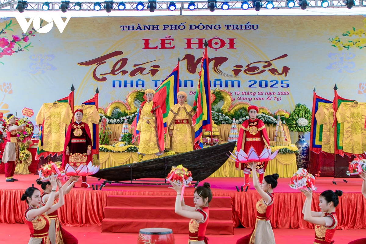 lễ hội thái miếu nhà trần tại Đông triều quảng ninh hình ảnh 11 le hoi thai mieu nha tran tai Dong trieu quang ninh hinh anh 11