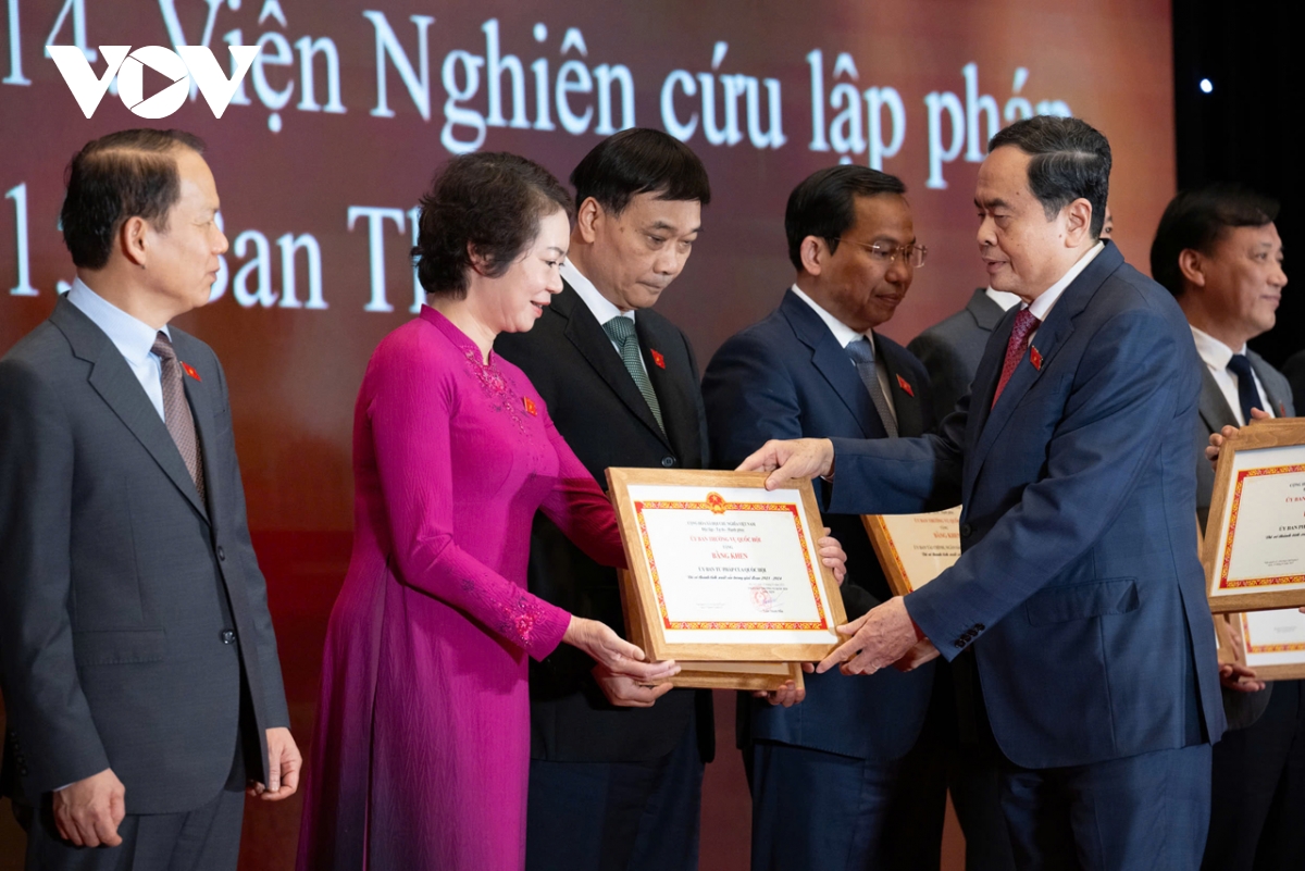 chủ tịch quốc hội tiếp tục đổi mới tư duy, hành động đáp ứng kỳ vọng của cử tri hình ảnh 2 chu tich quoc hoi tiep tuc doi moi tu duy, hanh dong dap ung ky vong cua cu tri hinh anh 2