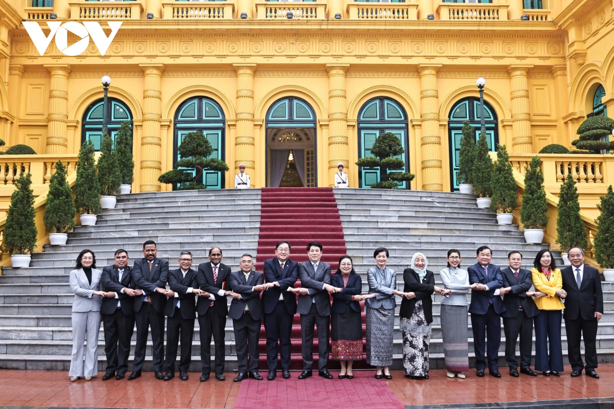 chu tich nuoc tiep Dai su, Dai bien cac nuoc asean va timor-leste tai viet nam hinh anh 3