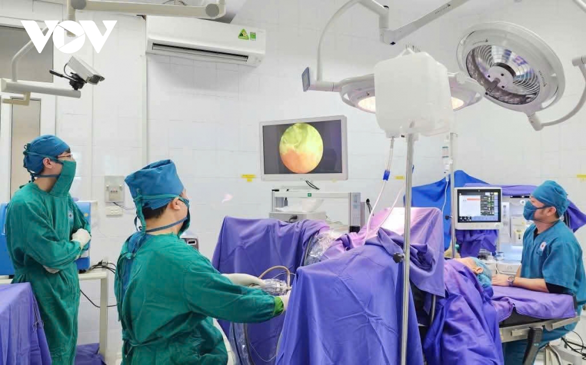 chính sách vàng thu hút nhân lực ngành y tế quảng ninh hình ảnh 3 chinh sach vang thu hut nhan luc nganh y te quang ninh hinh anh 3