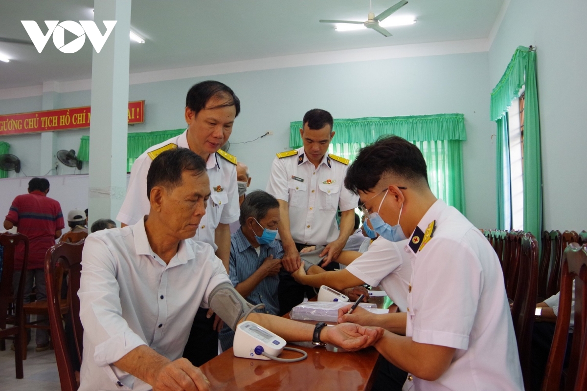 sáng đẹp y đức quân y vùng 2 hải quân hình ảnh 2 sang dep y duc quan y vung 2 hai quan hinh anh 2