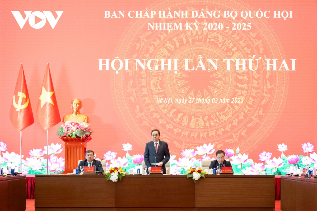 chu tich quoc hoi nghien cuu sua doi quy dinh de tiep tuc sap xep bo may hinh anh 1