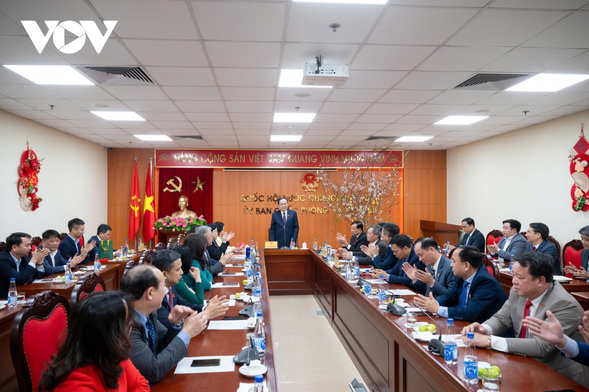 chủ tịch quốc hội tinh gọn là đón người tài, người không đổi mới đứng sang một bên hình ảnh 4 chu tich quoc hoi tinh gon la don nguoi tai, nguoi khong doi moi dung sang mot ben hinh anh 4
