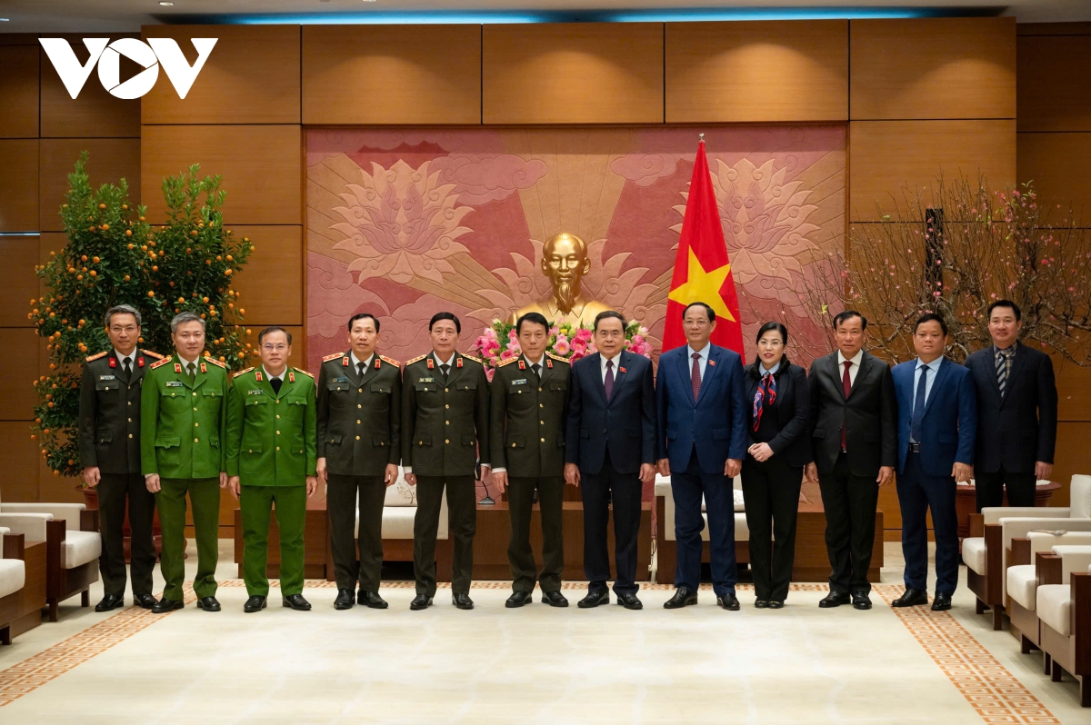 chủ tịch quốc hội lực lượng công an tiên phong trong sắp xếp, tinh gọn bộ máy hình ảnh 1 chu tich quoc hoi luc luong cong an tien phong trong sap xep, tinh gon bo may hinh anh 1