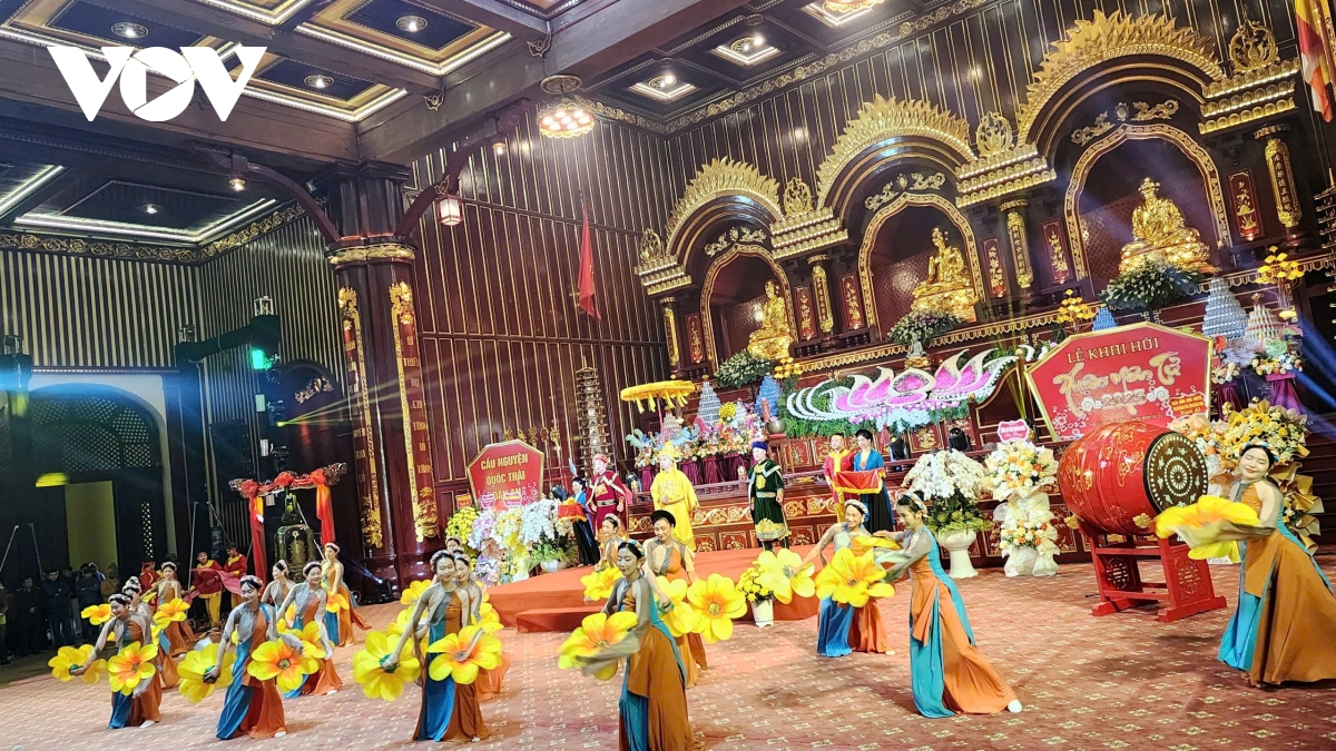 khai hội xuân yên tử 2025 hình ảnh 7 khai hoi xuan yen tu 2025 hinh anh 7