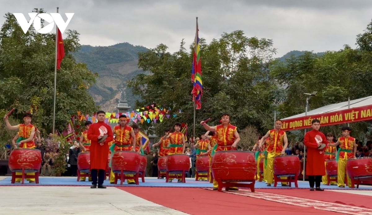 khai hội dâng hương Đền thờ hai bà trưng tại vùng biên giới sơn la hình ảnh 9 khai hoi dang huong Den tho hai ba trung tai vung bien gioi son la hinh anh 9