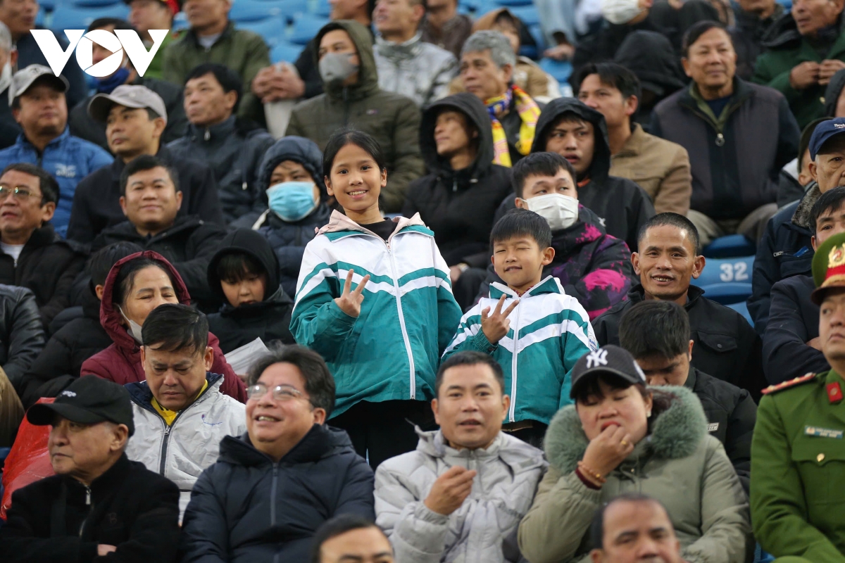 kết quả vòng 14 v-league 2024 2025 thắng bình Định, nam Định trở lại ngôi đầu hình ảnh 18 ket qua vong 14 v-league 2024 2025 thang binh Dinh, nam Dinh tro lai ngoi dau hinh anh 18