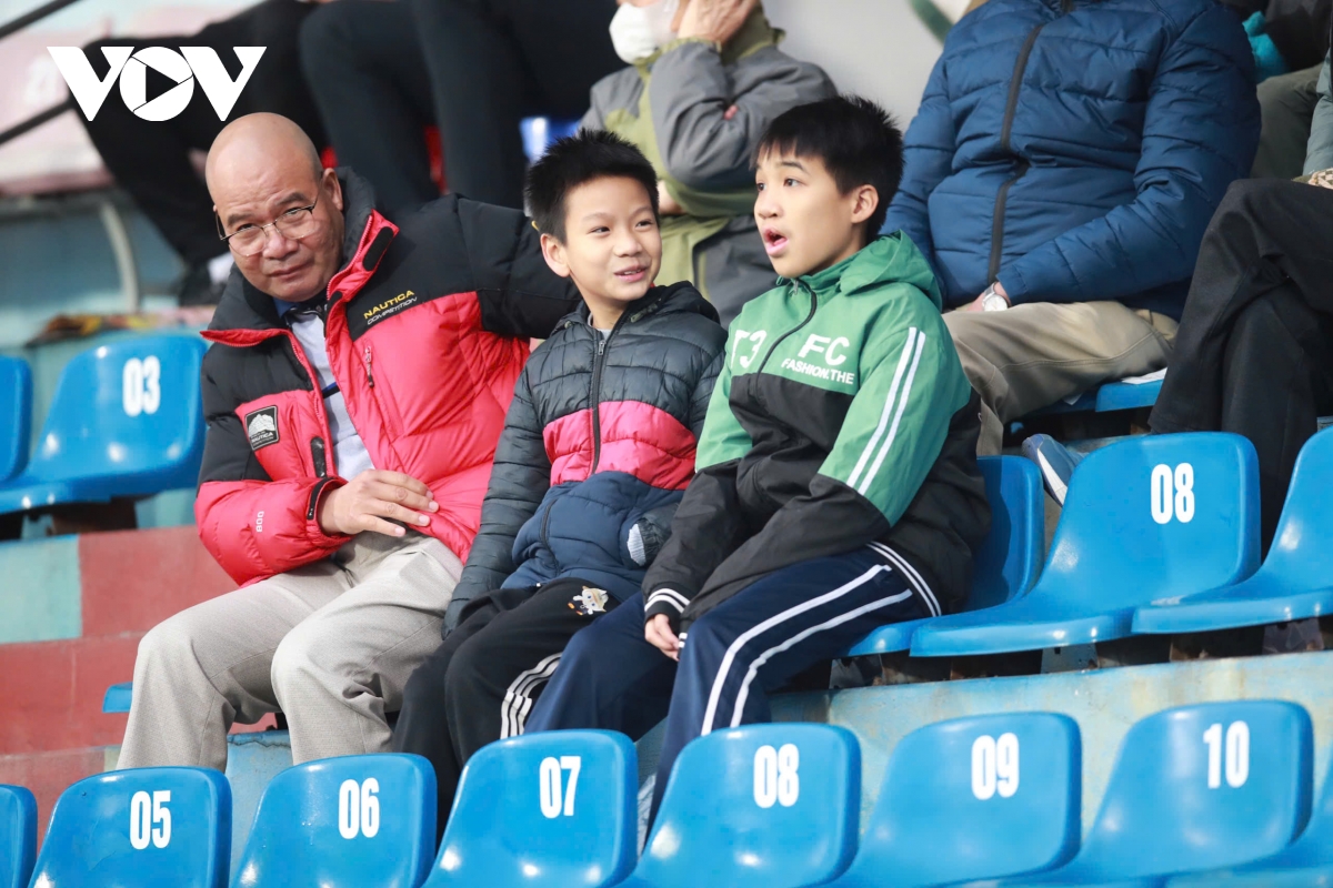 kết quả vòng 14 v-league 2024 2025 thắng bình Định, nam Định trở lại ngôi đầu hình ảnh 28 ket qua vong 14 v-league 2024 2025 thang binh Dinh, nam Dinh tro lai ngoi dau hinh anh 28
