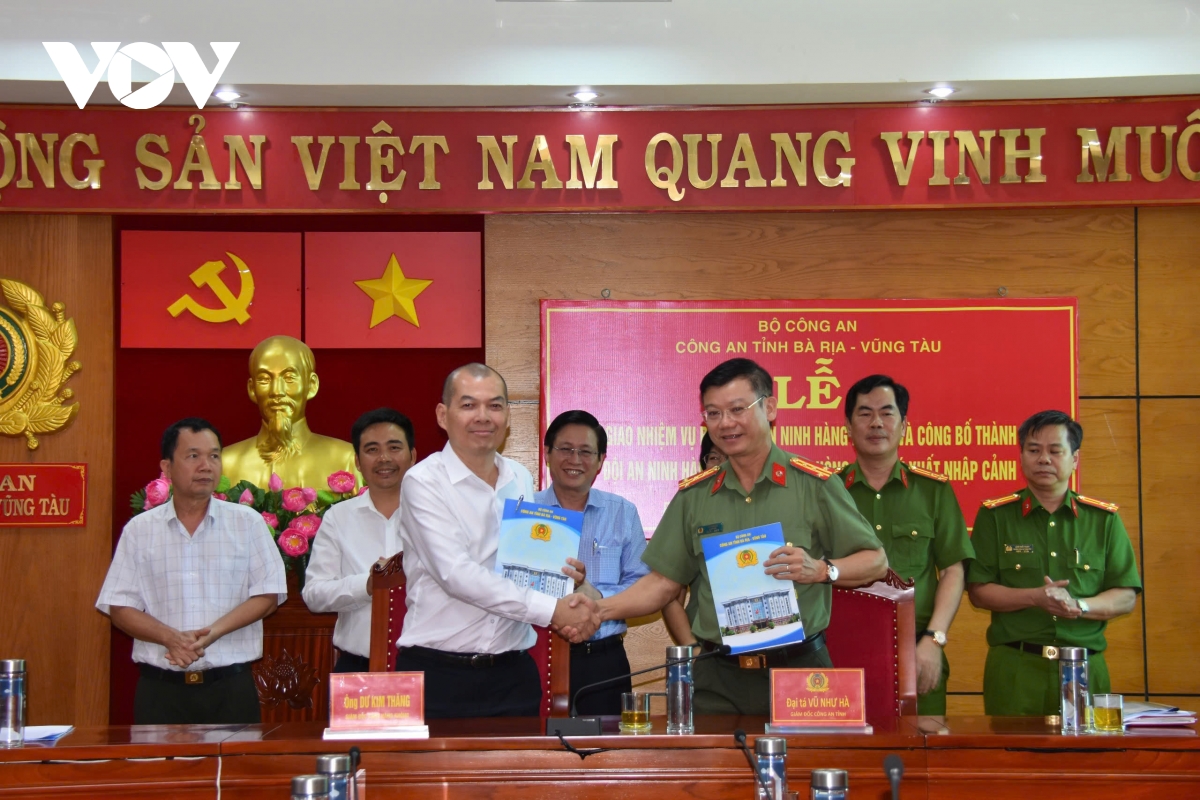 Công an Bà Rịa-Vũng Tàu tiếp nhận nhiệm vụ an ninh hàng không tại Côn Đảo