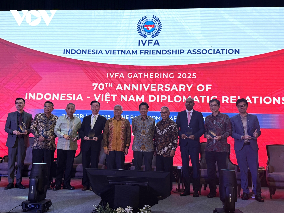 kỷ niệm 70 năm quan hệ việt nam-indonesia Đối tác vì sự tiến bộ và thịnh vượng hình ảnh 2 ky niem 70 nam quan he viet nam-indonesia Doi tac vi su tien bo va thinh vuong hinh anh 2