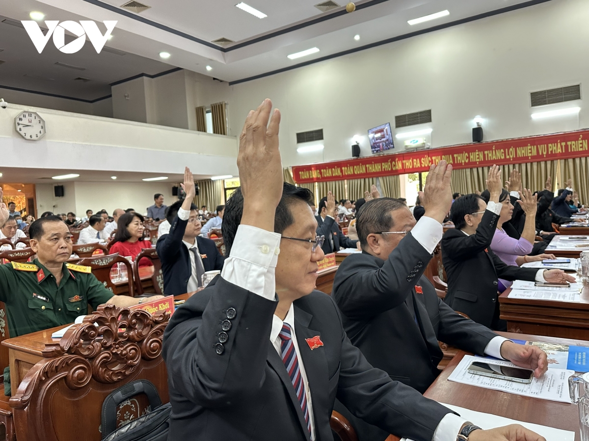 Ông trương cảnh tuyên giữ chức chủ tịch thành phố cần thơ hình ảnh 4 Ong truong canh tuyen giu chuc chu tich thanh pho can tho hinh anh 4