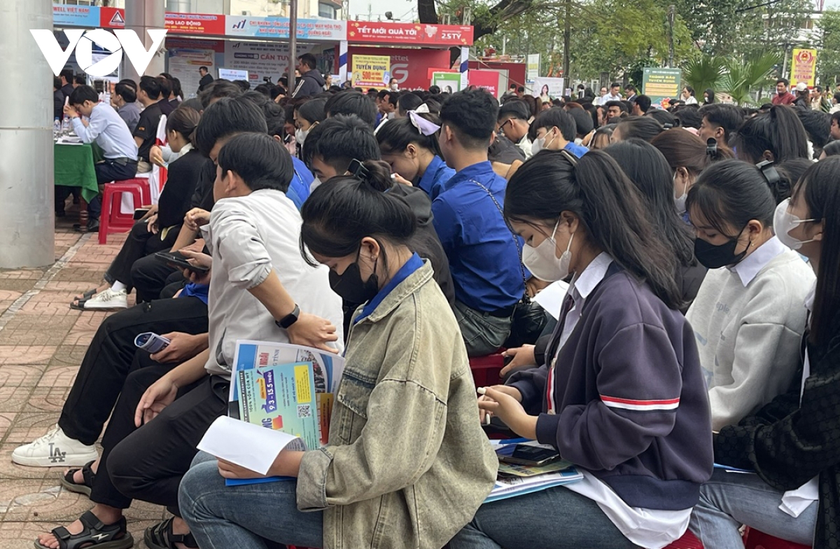 nhiều doanh nghiệp ở quảng ngãi tuyển dụng hàng nghìn lao động hình ảnh 4 nhieu doanh nghiep o quang ngai tuyen dung hang nghin lao dong hinh anh 4
