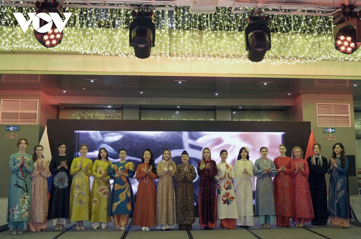 kỷ niệm 75 năm thiết lập quan hệ ngoại giao việt nam - liên bang nga hình ảnh 5 ky niem 75 nam thiet lap quan he ngoai giao viet nam - lien bang nga hinh anh 5