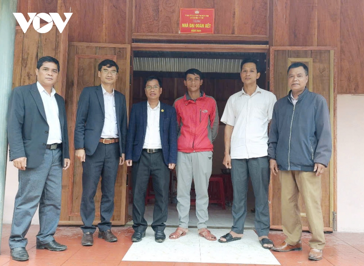 xóa nhà tạm trên vùng biên giới tỉnh quảng nam hình ảnh 4 xoa nha tam tren vung bien gioi tinh quang nam hinh anh 4