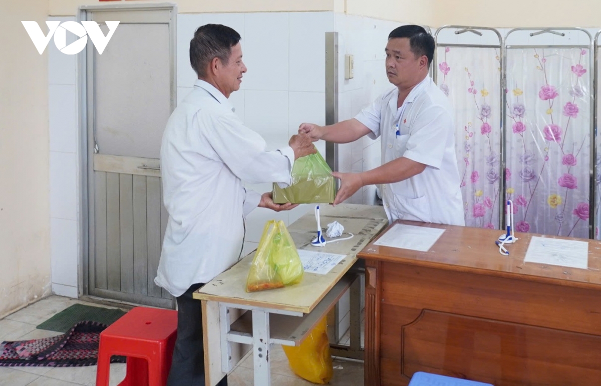 bệnh viện quân y 120 tìm, trả lại tiền cho gia đình bệnh nhân bị bỏ quên hình ảnh 1 benh vien quan y 120 tim, tra lai tien cho gia dinh benh nhan bi bo quen hinh anh 1