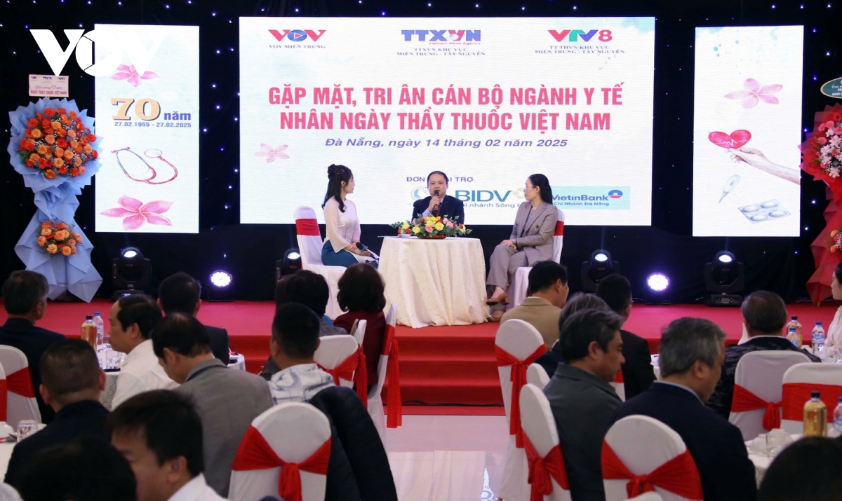 Tri ân y, bác sĩ ngành Y tế Đà Nẵng nhân kỷ niệm 70 năm Ngày Thầy thuốc Việt Nam