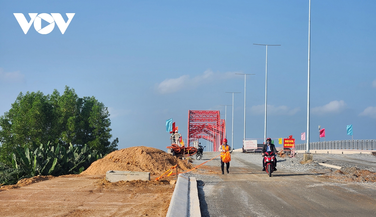 khẩn trương thi công các dự án trọng điểm tỉnh quảng ngãi hình ảnh 1 khan truong thi cong cac du an trong diem tinh quang ngai hinh anh 1