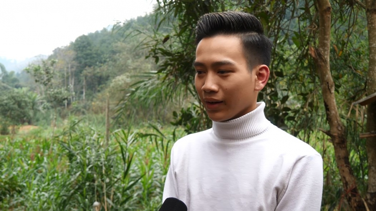 hàng trăm thanh niên lào cai viết đơn tình nguyện nhập ngũ hình ảnh 2 hang tram thanh nien lao cai viet don tinh nguyen nhap ngu hinh anh 2
