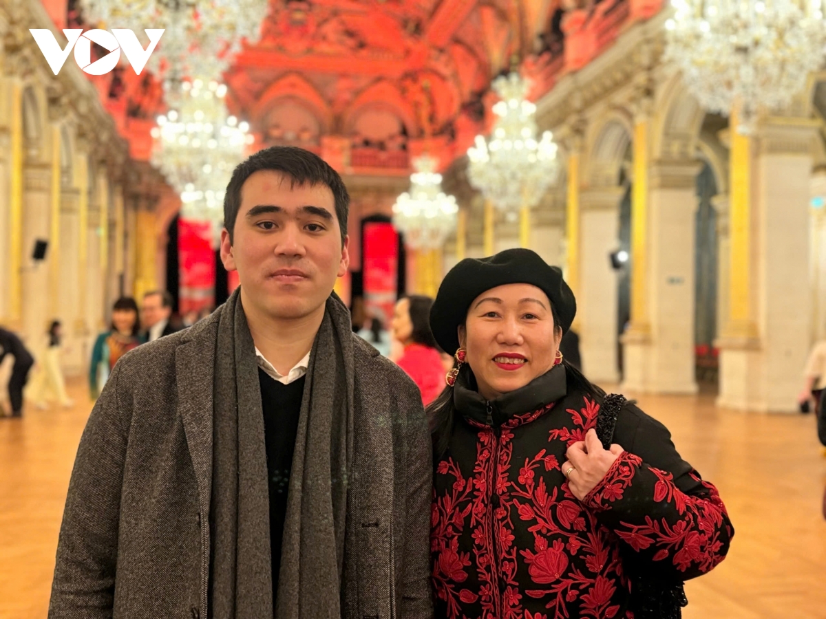 Ấm áp tết việt tại tòa thị chính paris hình ảnh 6 Am ap tet viet tai toa thi chinh paris hinh anh 6