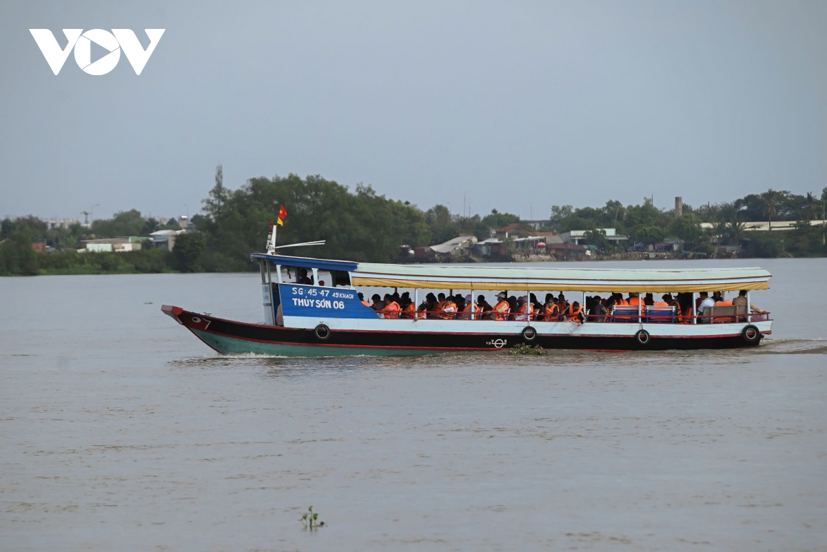 tphcm boi thu du lich, an ninh trat tu dip tet duoc dam bao hinh anh 2