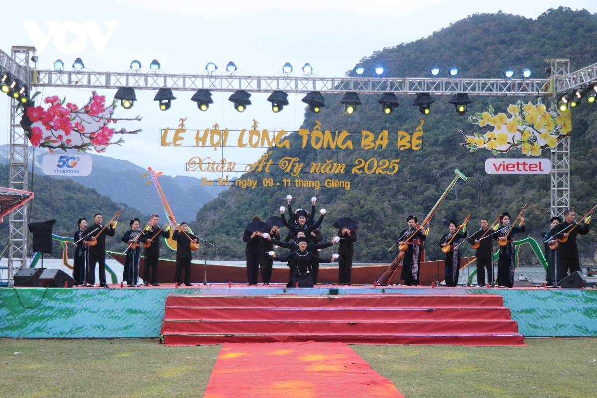 khai hội lồng tồng lớn nhất tỉnh bắc kạn hình ảnh 1 khai hoi long tong lon nhat tinh bac kan hinh anh 1