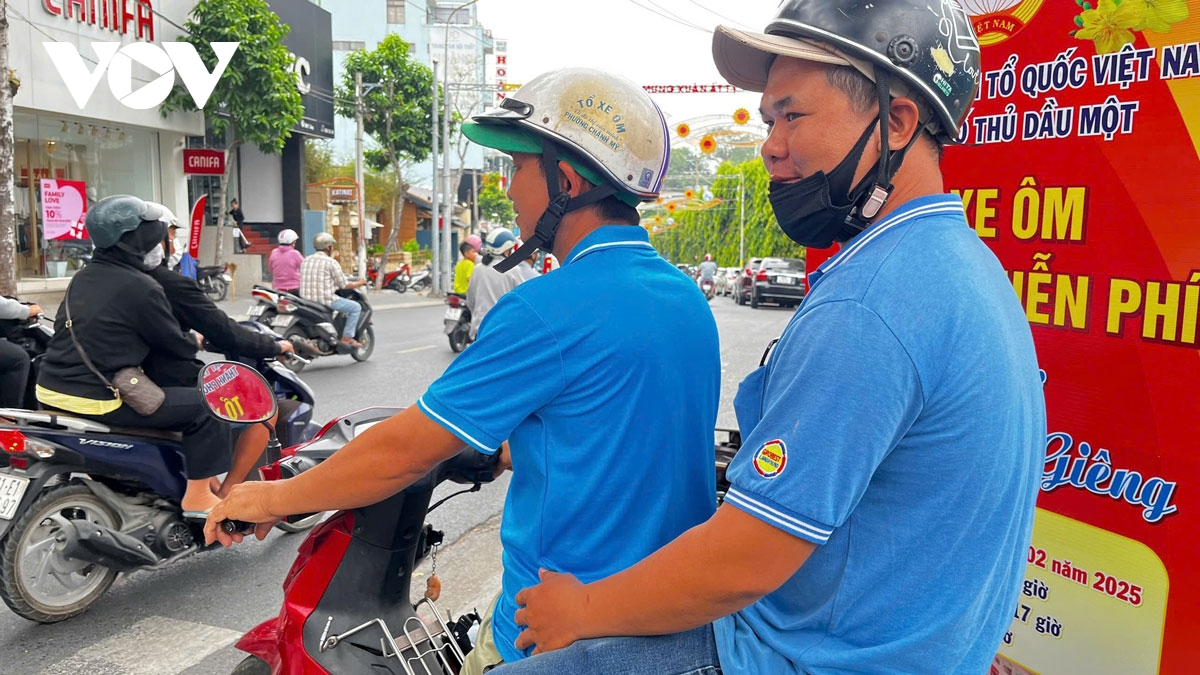  le hoi mien phi dac sac o binh duong hinh anh 9