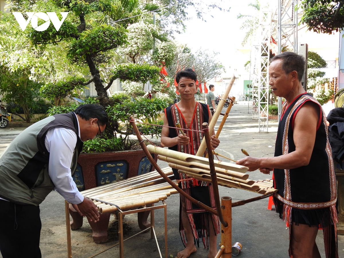 Kon Tum: Ngày Xuân trình diễn và trải nghiệm văn hoá truyền thống