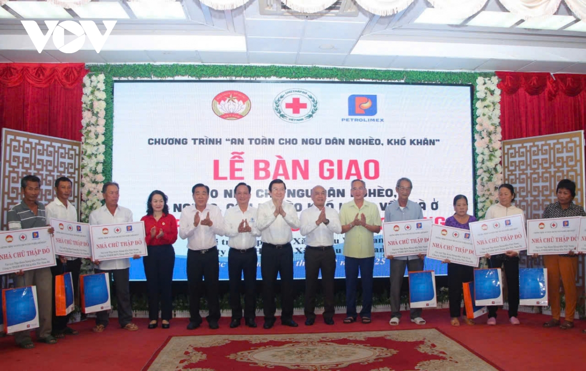 bạc liêu bàn giao 100 nhà ở cho ngư dân nghèo, hộ nghèo, cận nghèo hình ảnh 3 bac lieu ban giao 100 nha o cho ngu dan ngheo, ho ngheo, can ngheo hinh anh 3