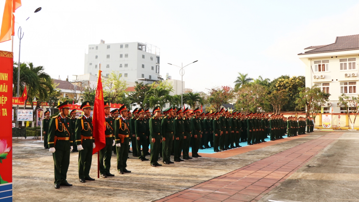 quân khu 5 ra quân huấn luyện năm 2025 hình ảnh 1 quan khu 5 ra quan huan luyen nam 2025 hinh anh 1