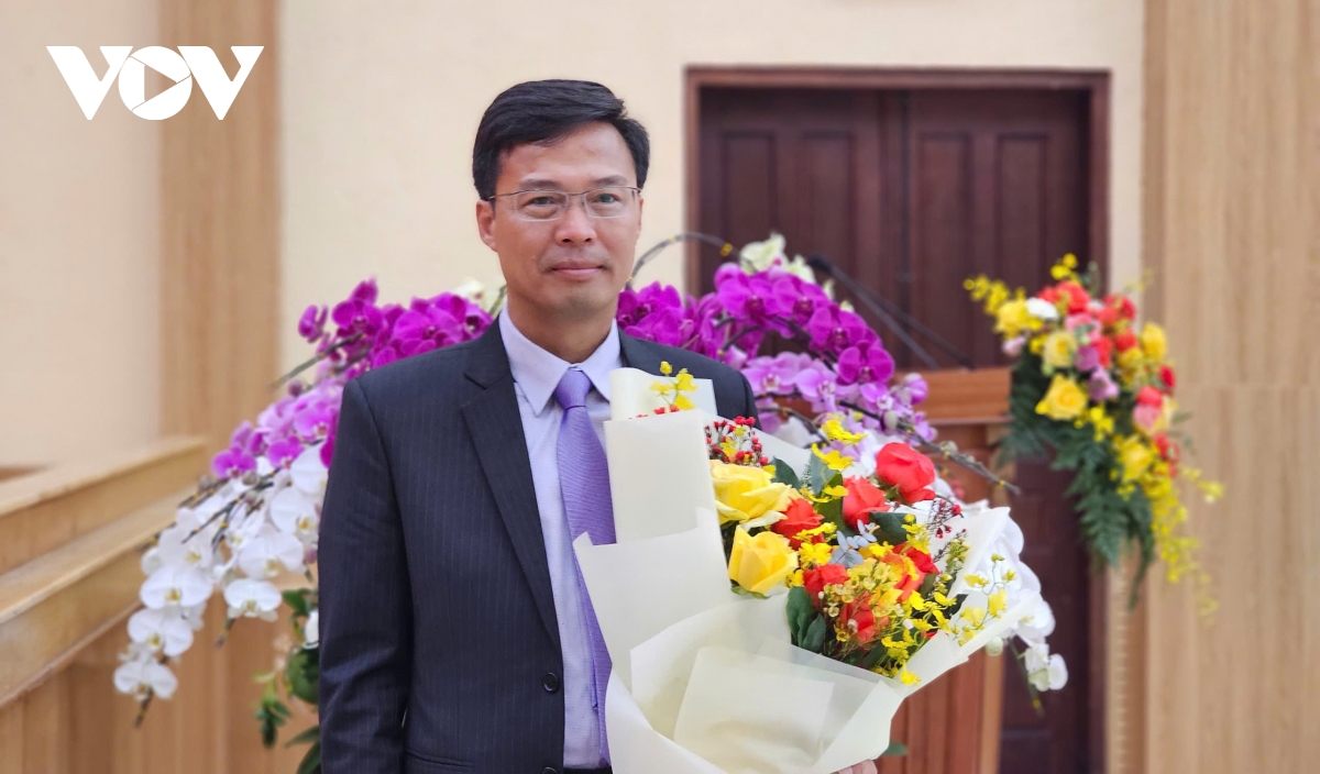 Ông Đinh văn tuấn nhận nhiệm vụ phó chủ tịch ubnd tỉnh lâm Đồng hình ảnh 2 Ong Dinh van tuan nhan nhiem vu pho chu tich ubnd tinh lam Dong hinh anh 2
