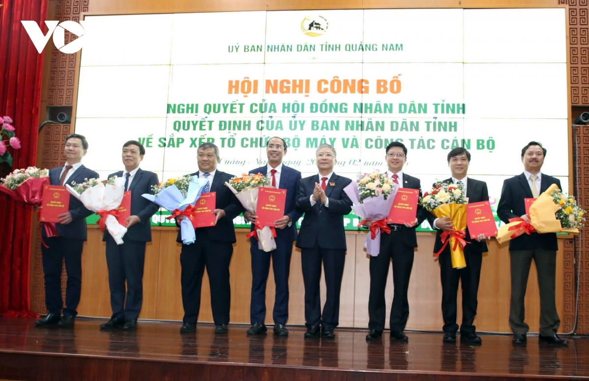 quảng nam quyết định nhân sự lãnh đạo 6 sở hình ảnh 2 quang nam quyet dinh nhan su lanh dao 6 so hinh anh 2