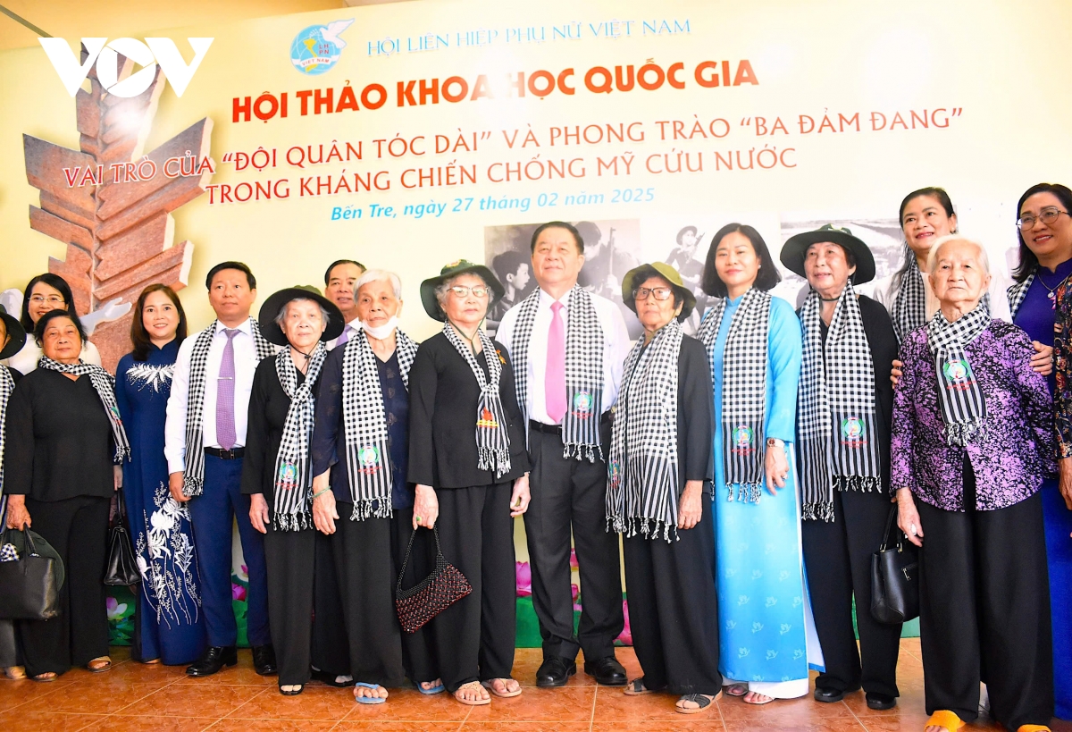 Đội quân tóc dài phát huy tinh thần yêu nước của phụ nữ việt nam hình ảnh 5 Doi quan toc dai phat huy tinh than yeu nuoc cua phu nu viet nam hinh anh 5