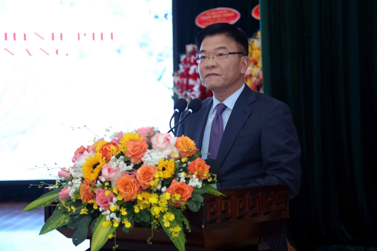 ptt lê thành long bệnh viện c Đà nẵng nơi trao gửi niềm tin của bệnh nhân hình ảnh 1 ptt le thanh long benh vien c Da nang noi trao gui niem tin cua benh nhan hinh anh 1