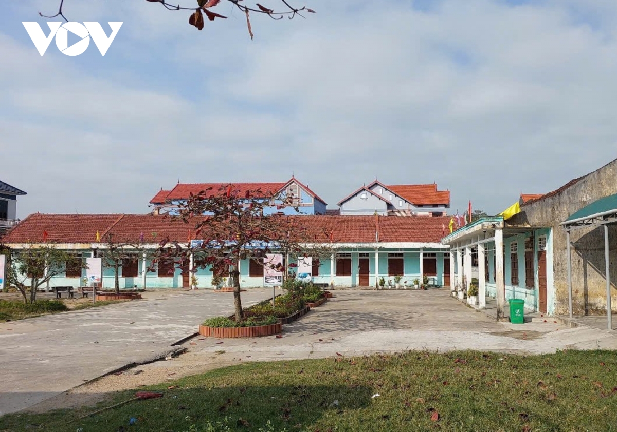 155 học sinh không đến trường sau Tết vì phụ huynh phản đối chuyển địa điểm học