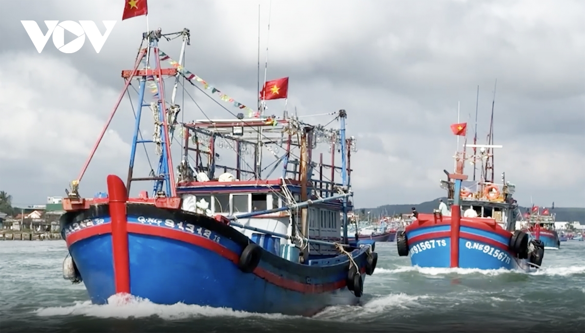 ngư dân quảng ngãi sẵn sàng cho mùa biển mới hình ảnh 5 ngu dan quang ngai san sang cho mua bien moi hinh anh 5