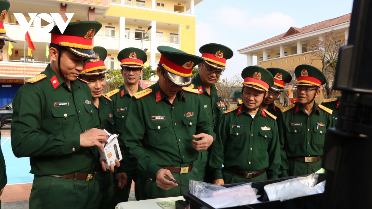 quân khu 5 ra quân huấn luyện năm 2025 hình ảnh 7 quan khu 5 ra quan huan luyen nam 2025 hinh anh 7