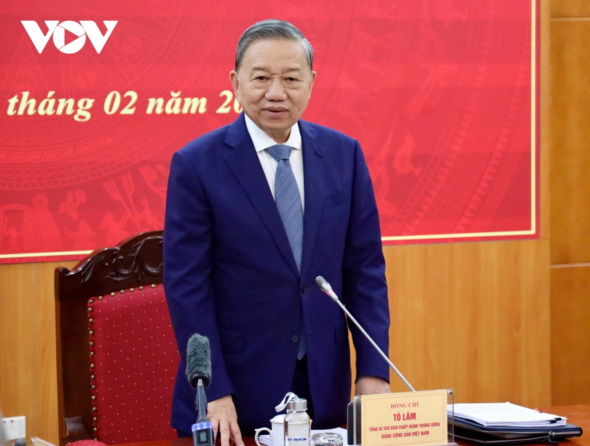 tổng bí thư tô lâm làm việc với ban chính sách và chiến lược trung ương hình ảnh 2 tong bi thu to lam lam viec voi ban chinh sach va chien luoc trung uong hinh anh 2