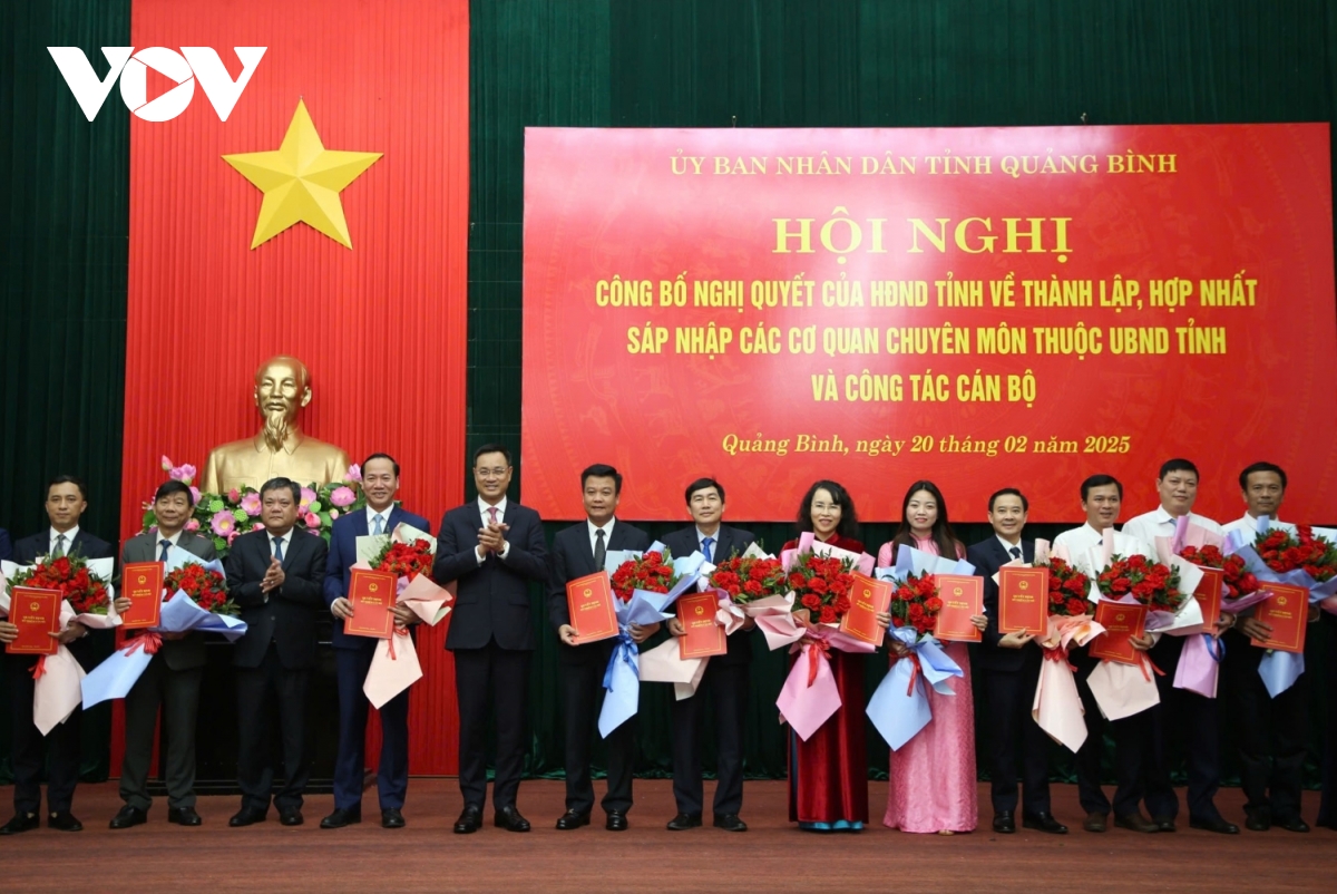 Quảng Bình bổ nhiệm các giám đốc sở sau khi thành lập sở mới